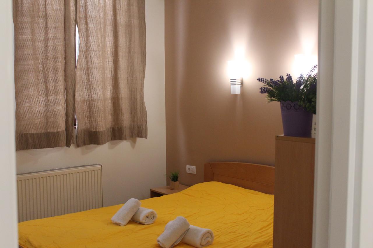 Wake Up Apartments And Rooms Belgrad Exterior foto